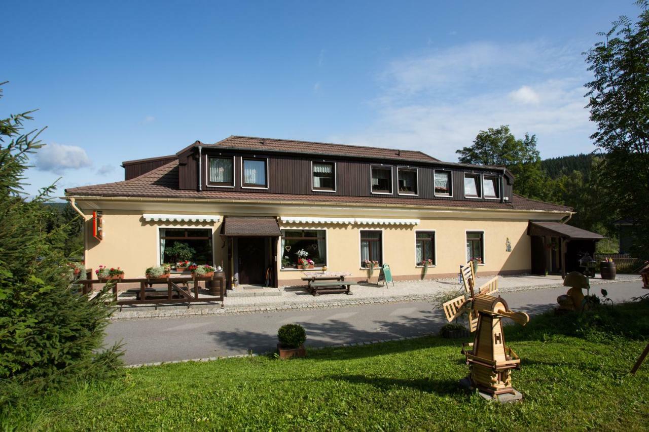 Gaststaette & Pension Waldquell Antonshohe المظهر الخارجي الصورة